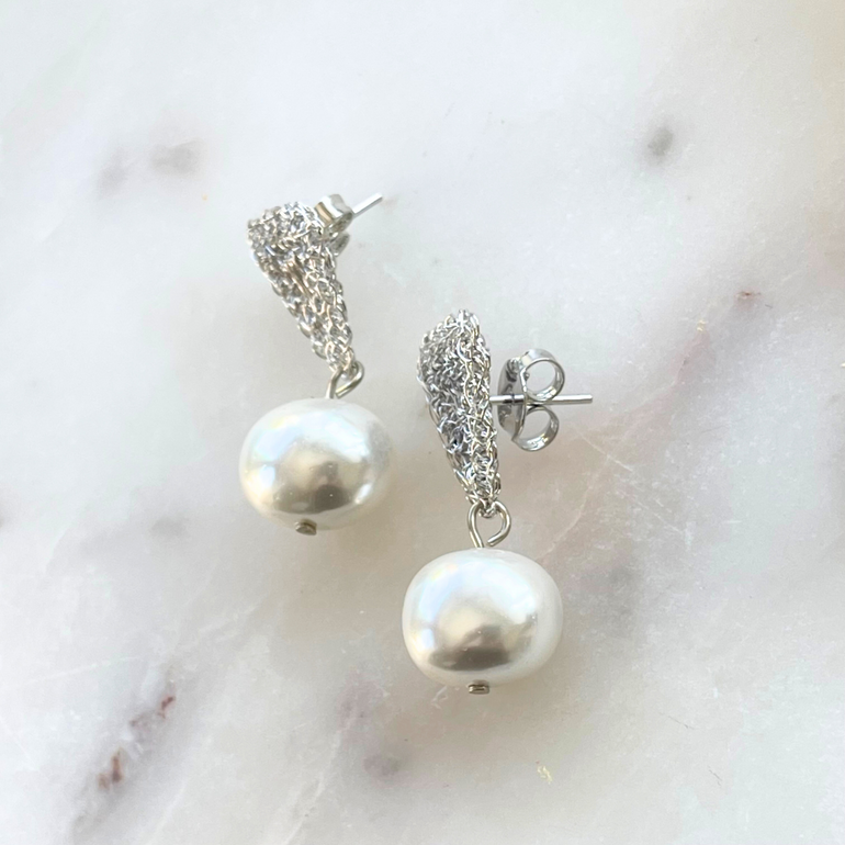 Ohrringe TERESA mit Mallorca-Perlen - Alessandra Schmidt Jewelry
