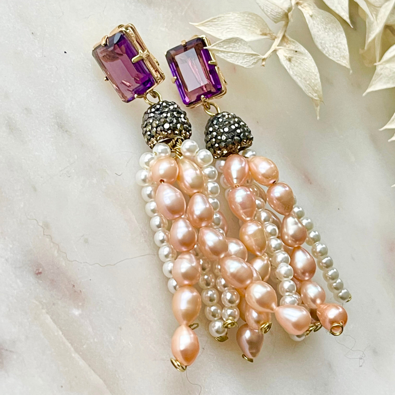 Perlen Ohrclips ANTONIETA mit Kristallen Amethist und Süßwasserperlen - Alessandra Schmidt Jewelry