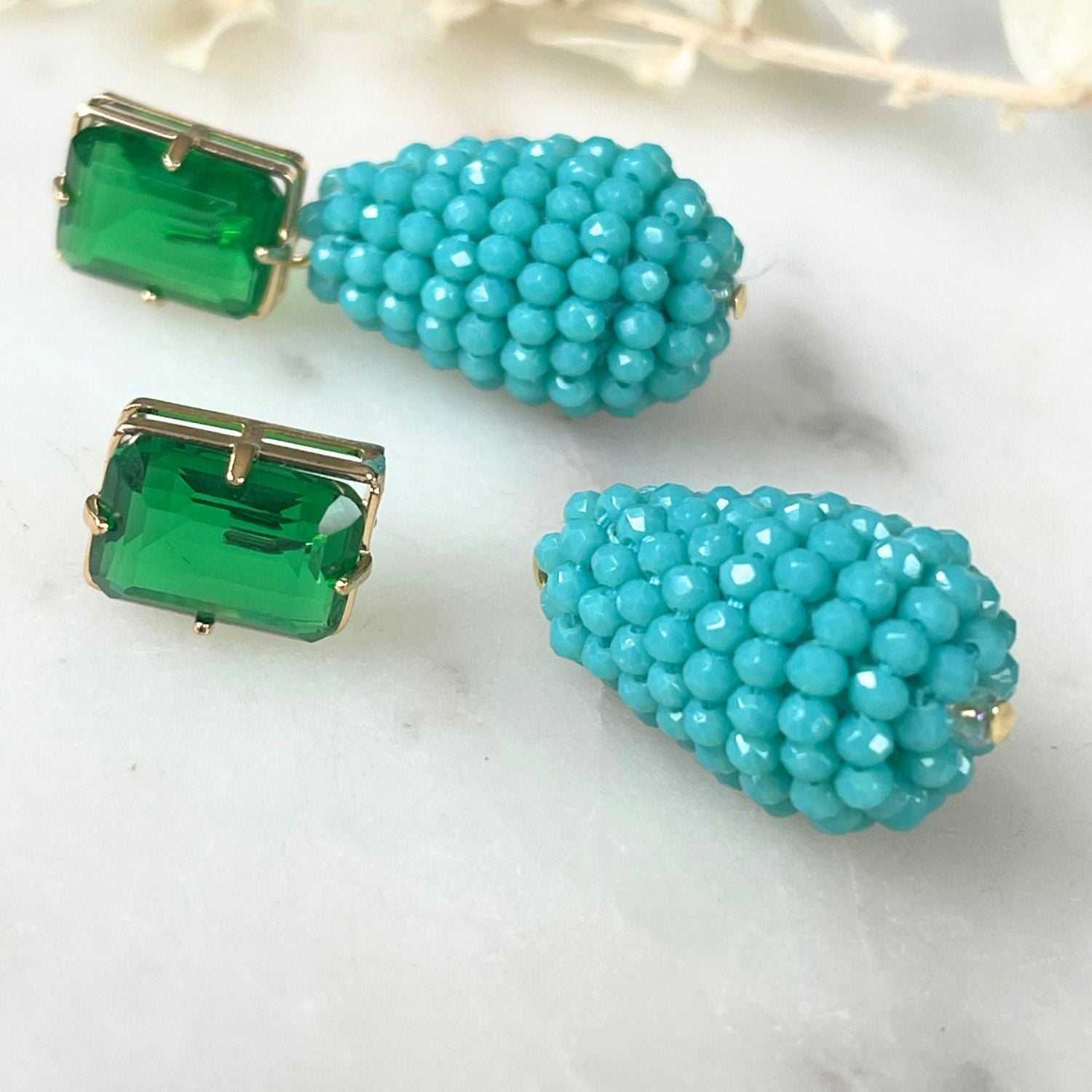 Ohrringe CHARLOTTE mit Kristallen In Türkis - Alessandra Schmidt Jewelry