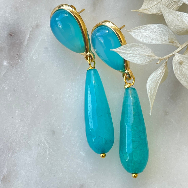 Tropfen-Ohrringe "VIVIAN" mit Achat und Jade-Turquoise. Länge: 5,5 cm. Verschluss: Clip. Verstellbare Clips für optimalen Tragekomfort, individuelle Anpassung ans Ohr möglich.