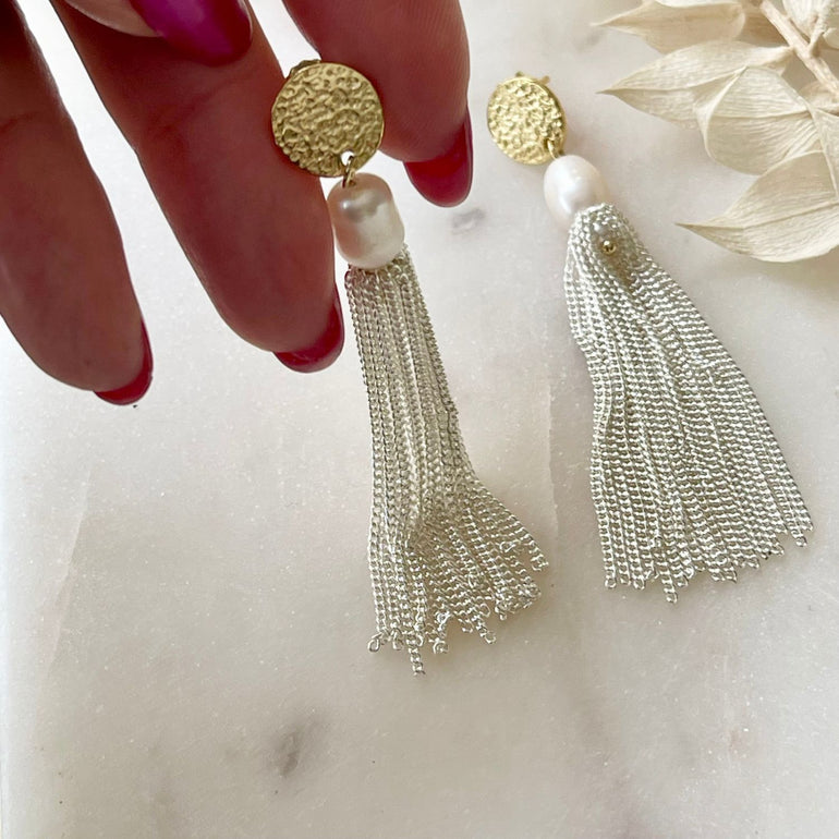 Süßwasserperlen Ohrringe BELINDA mit Fransen - Alessandra Schmidt Jewelry
