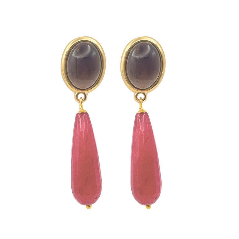 Blau-türkise Ohrringe CHARLOTTE mit Sodalith und Kristallen, Clip-Verschluss, 18 K vergoldetes Messing, 4,5 cm Länge, 1,3 cm Breite. Einzigartige Eleganz und Farbenspiel durch tiefblauen Sodalith und funkelnde Kristalle.