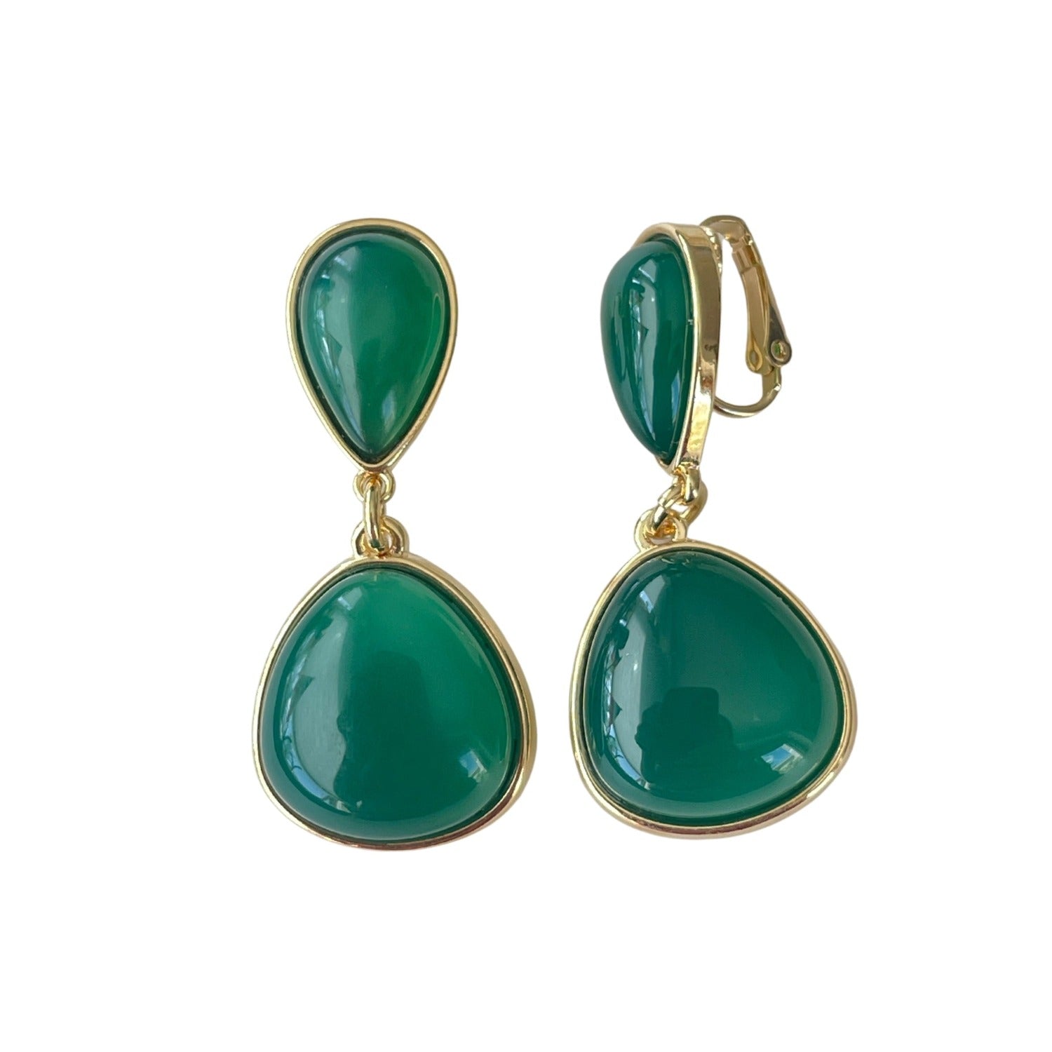 Ohrclips Alessandra: Grüner Achat, elegantes Design. Clip-Verschluss, Länge: 4,5 cm, Breite: 2,3 cm. Ca. 18,33 g Paargewicht. Perfekt für Frauen ohne Ohrlöcher.