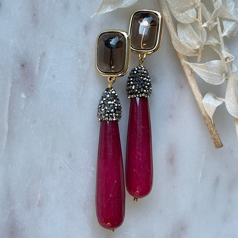 Ohrclips "MARIELA" mit Obsidian, Marcassite und Achat - Mit Clip-Verschluss - Farben: Rauchgrau und Rot - Länge. 8,00 cm Gewicht: ca. 26,75 g pro Paar - 18 K vergoldetes Messing mit natürlichen Obsidian, Marcassite und Achatsteinen